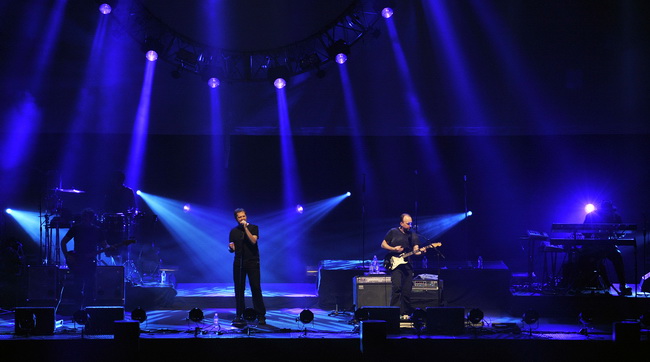 Split, 050210.
U Spaladium Areni The Australian Pink Floyd Show odrzali su koncert pred 4000 posjetitelja.
Grupa TAPFS vec 20 godina uspjesno izvodi obrade cuvene grupe Pink Floyd u svom vrlo prepoznatljivom stilu. Poceli su 1988. godine u Adelaideu i sad Split, 050210.
U Spaladium Areni The Australian Pink Floyd Show odrzali su koncert pred 4000 posjetitelja.
Grupa TAPFS vec 20 godina uspjesno izvodi obrade cuvene grupe Pink Floyd u svom vrlo prepoznatljivom stilu. Poceli su 1988. godine u Adelaideu i sad