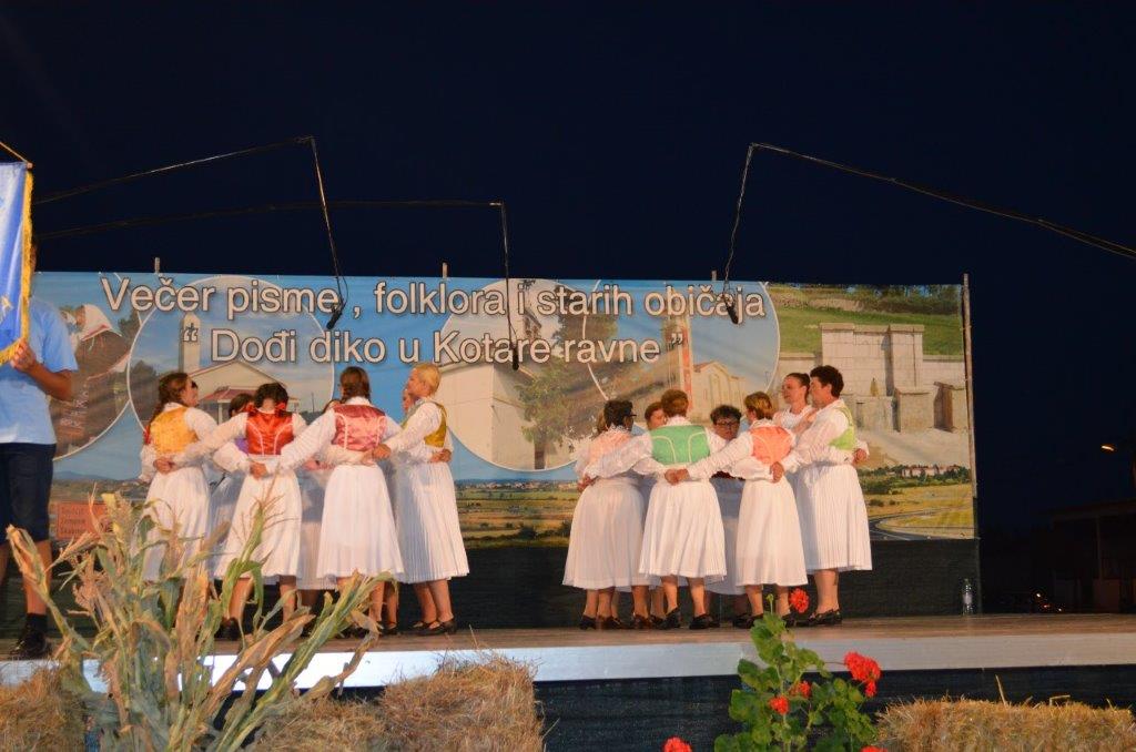 Folklor, ravni kotari, običaji, tradicija