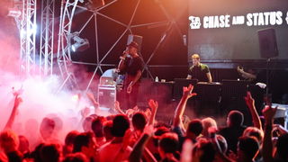 Zrce, 020712,
Nocni zivot na plazi Zrce.
Hideout Festival, do sada bio najposjeceniji dan , s oko otprilike 5000 posjetitelja samo u Aquariusu. Kao zvijezda veceri nastupio je Skrillex , a osim njega nastupali su Skream and Benga, Chase and Status, Sub Fo Zrce, 020712,
Nocni zivot na plazi Zrce.
Hideout Festival, do sada bio najposjeceniji dan , s oko otprilike 5000 posjetitelja samo u Aquariusu. Kao zvijezda veceri nastupio je Skrillex , a osim njega nastupali su Skream and Benga, Chase and Status, Sub Fo