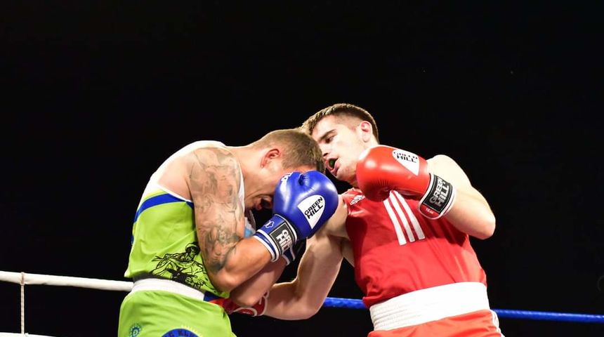 Pred 2 tisuće posjetitelja u Dragama održan 2. međunarodni boksački turnir “Hrvatski vitezovi Pred 2 tisuće posjetitelja u Dragama održan 2. međunarodni boksački turnir “Hrvatski vitezovi