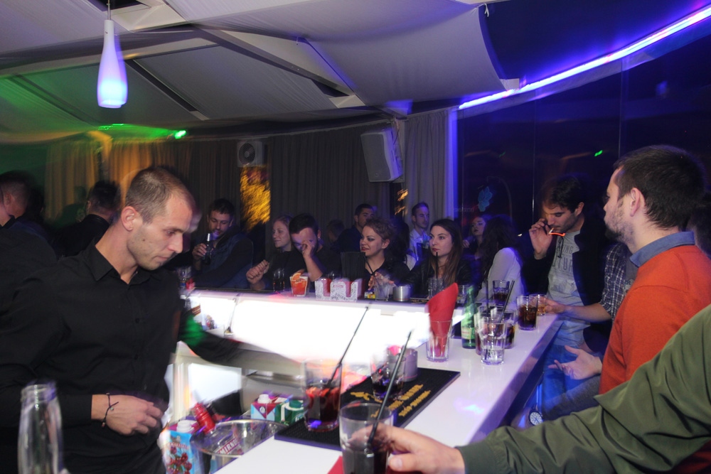 “House of fun”: Otvorenje zimske sezone u Lounge baru Ledana