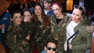 Virske maškare: Nedjelja u znaku zvijezdice Meri, Tota i Tempo Banda