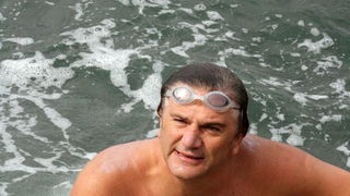 Dani Dikla 2009: Dr Velimir Susak Taci isplivao maraton Preko-Diklo Dani Dikla 2009: Dr Velimir Susak Taci isplivao maraton Preko-Diklo