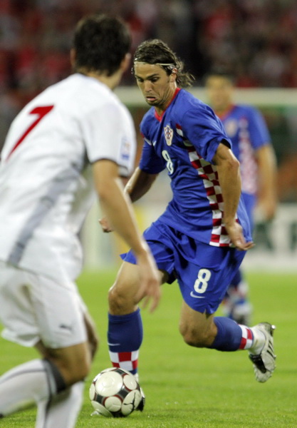 Minsk, 120809.
Stadion Dinamo Minsk
Kvalifikacijska nogometna utakmica za Svjetsko nogometno prvenstvo 2010. Bjelorusija – Hrvatska.
Na fotografiji: Niko Kranjcar.
Foto : Jakov Prkic / Cropix Minsk, 120809.
Stadion Dinamo Minsk
Kvalifikacijska nogometna utakmica za Svjetsko nogometno prvenstvo 2010. Bjelorusija – Hrvatska.
Na fotografiji: Niko Kranjcar.
Foto : Jakov Prkic / Cropix