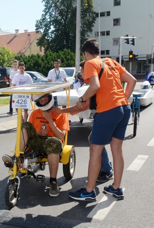 Sisak: Utrka solarnih automobila hrvatskih stukovnih škola
