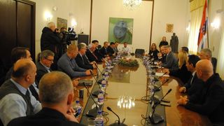 Ministar Tolušić potpisao ugovore za sanaciju šteta od poplave Ministar Tolušić potpisao ugovore za sanaciju šteta od poplave