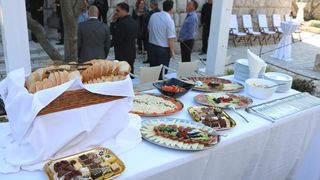 Delegacija Južnomoravske regije u posjeti otoku Viru Delegacija Južnomoravske regije u posjeti otoku Viru