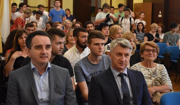 Prijem za nagrađivane učenike osnovnih i srednjh škola