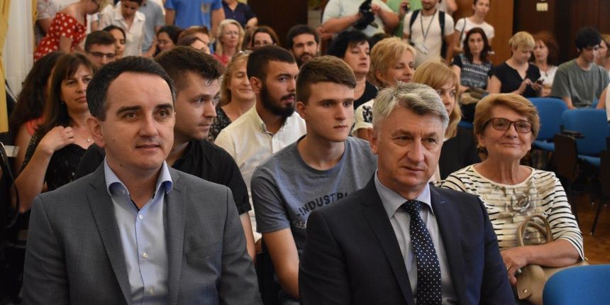 Prijem za nagrađivane učenike osnovnih i srednjh škola