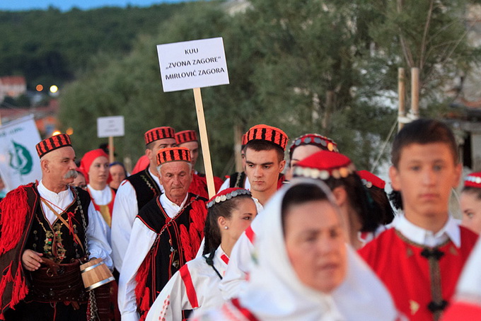Smotra folklora u Bibinjama