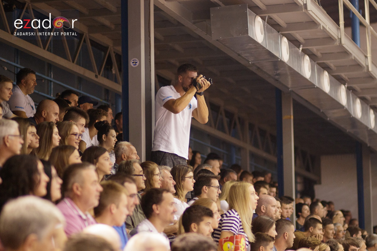 Humanitarna utakmica u Jazinama: KK Zadar – KK Diadora Humanitarna utakmica u Jazinama: KK Zadar – KK Diadora