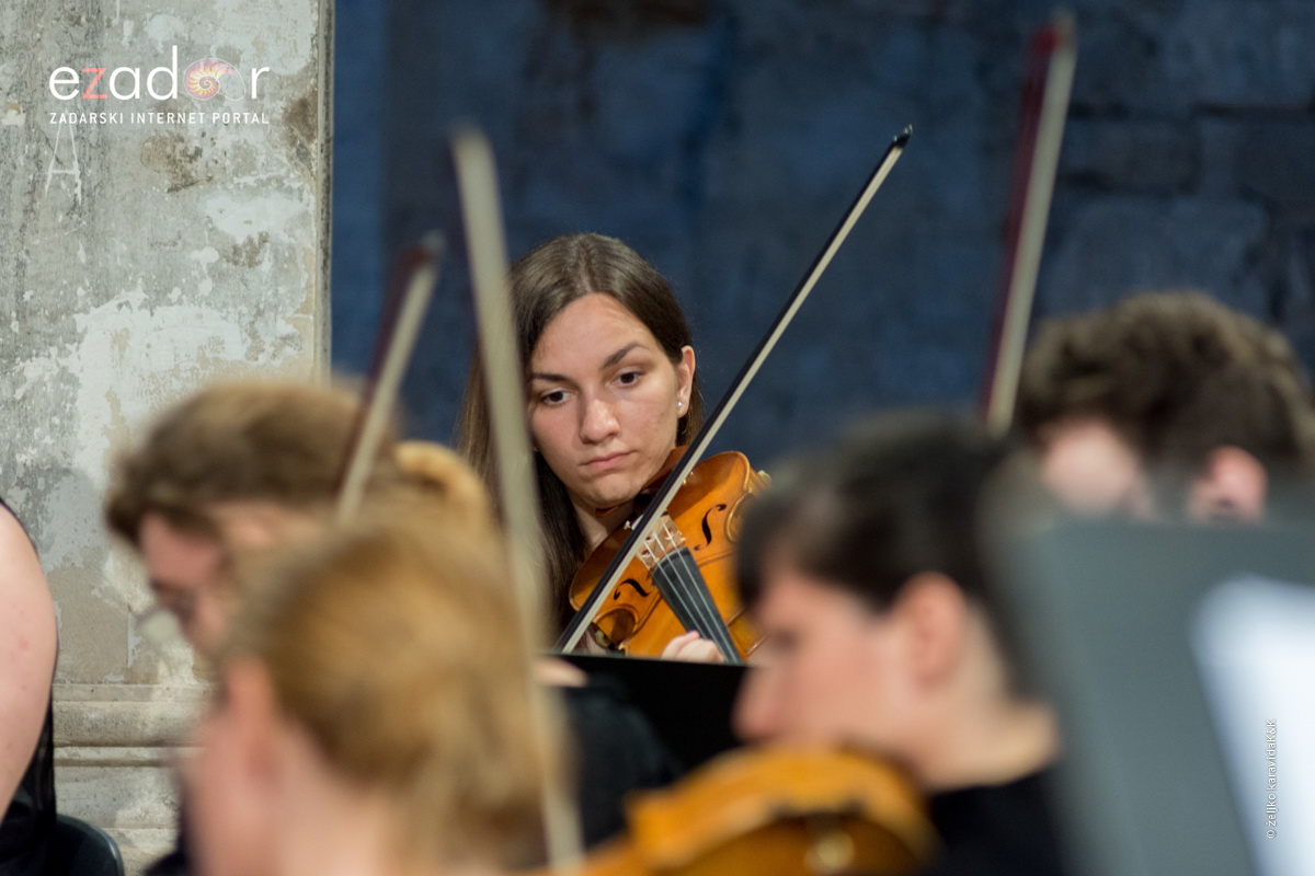 Zadarski komorni orkestar & Boštjan Lipovšek @ Crkva sv. Nikole