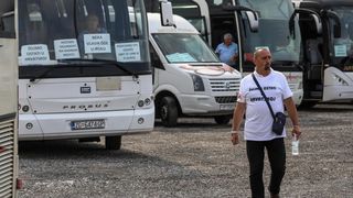 Stali autobusi, vozači upozorili: ‘Imamo 3800 kuna plaću i sad se svi čude što idemo van’ Stali autobusi, vozači upozorili: ‘Imamo 3800 kuna plaću i sad se svi čude što idemo van’