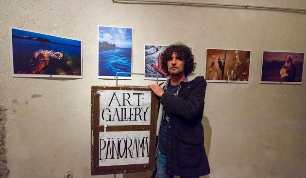 Galerija Kapetanova kula: Svečano otvorenje izložbe “Rastočeno vrime” Stipe Suraća. Foto: Mladen Radolović Mrlja