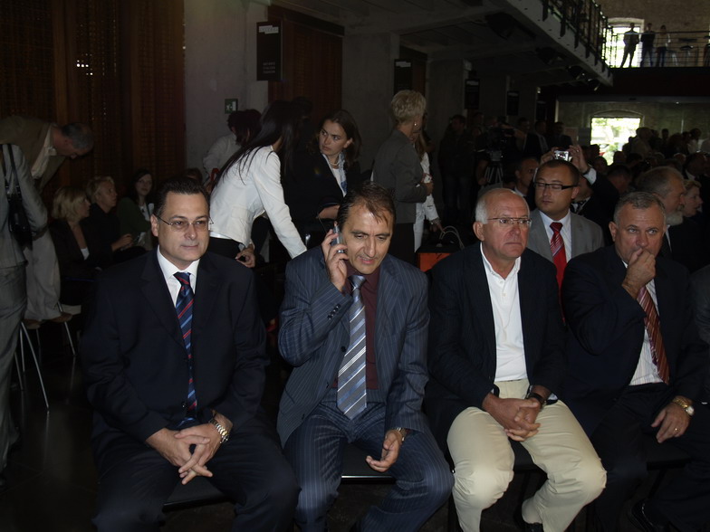 Potpis ugovora za Luku Zadar 7.rujna 2007, Arsenal Zadar Potpis ugovora za Luku Zadar 7.rujna 2007, Arsenal Zadar