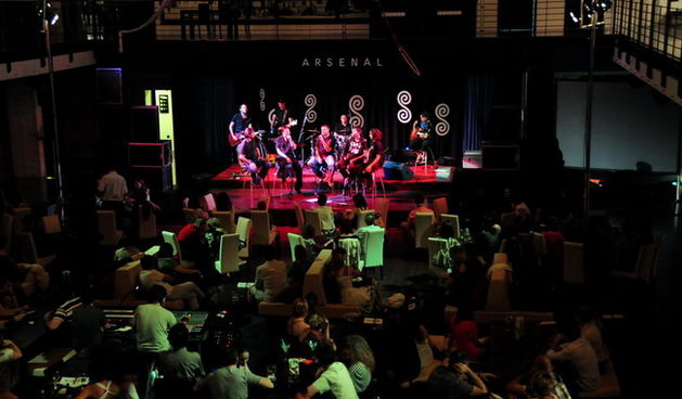 Klapa Libar u Arsenalu 25. lipnja 2010, Foto: Ivan Dilber