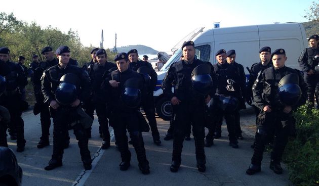 Interventna policija zauzela Nautu Lamjanu, foto: Suzana Bandić