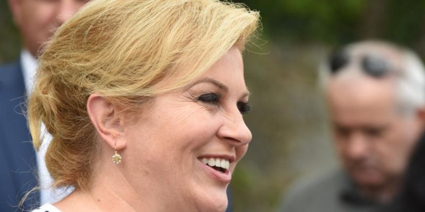 Predsjednica Republike Kolinda Grabar Kitarovic u Kninu na tvrdjavi dala izjavu za medije. Photo: Hrvoje Jelavic/PIXSELL Predsjednica Republike Kolinda Grabar Kitarovic u Kninu na tvrdjavi dala izjavu za medije. Photo: Hrvoje Jelavic/PIXSELL