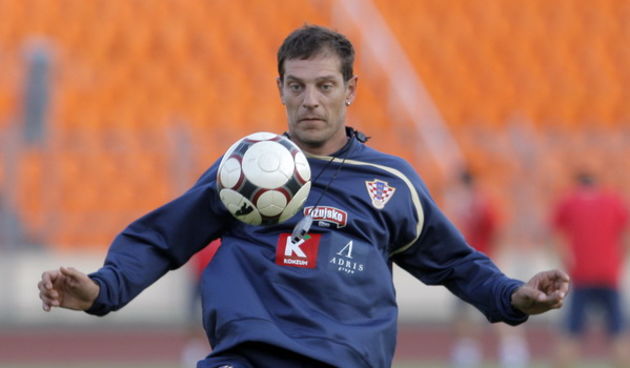 Minsk, 110809. Veceras je na nogometnom stadionu Dinama iz Minska trenirala hrvatska nogometna reprezentacija uoci sutrasnjeg dvoboja s Bjelorusijom. Na slici: Slaven Bilic. Foto: Jakov Prkic / Cropix
