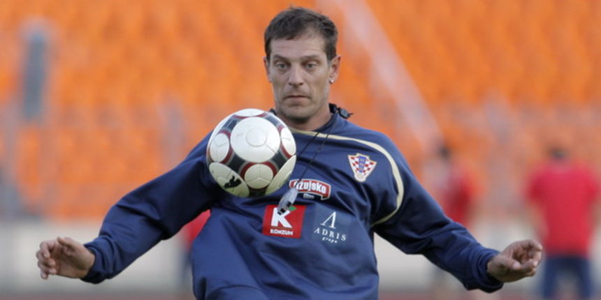 Minsk, 110809. Veceras je na nogometnom stadionu Dinama iz Minska trenirala hrvatska nogometna reprezentacija uoci sutrasnjeg dvoboja s Bjelorusijom. Na slici: Slaven Bilic. Foto: Jakov Prkic / Cropix Minsk, 110809. Veceras je na nogometnom stadionu Dinama iz Minska trenirala hrvatska nogometna reprezentacija uoci sutrasnjeg dvoboja s Bjelorusijom. Na slici: Slaven Bilic. Foto: Jakov Prkic / Cropix