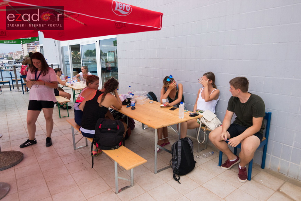 6. “Jadranov veslački dvoboj” osmeraca u uvali Jazine 6. “Jadranov veslački dvoboj” osmeraca u uvali Jazine