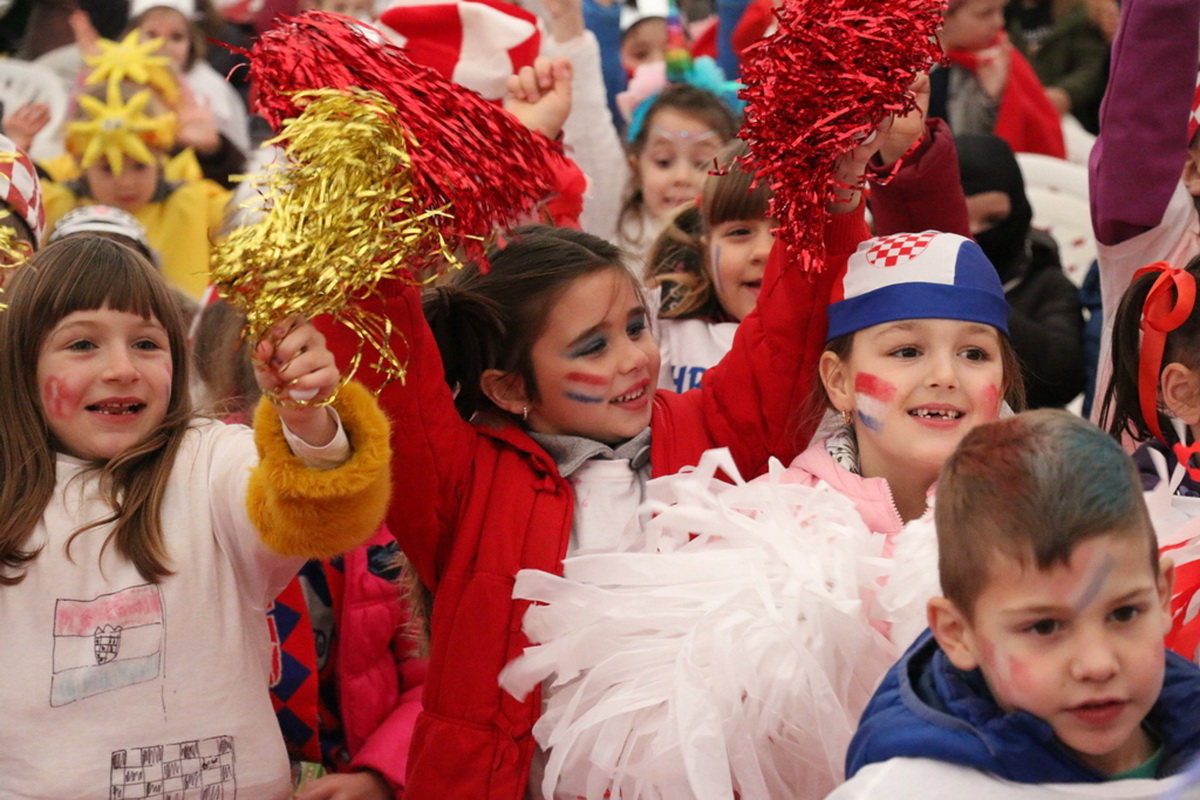 Virske “Male maškare”: najveselija karnevalska povorka Virske “Male maškare”: najveselija karnevalska povorka