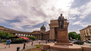 Đir po čudesno lijepom St. Petersburgu Đir po čudesno lijepom St. Petersburgu