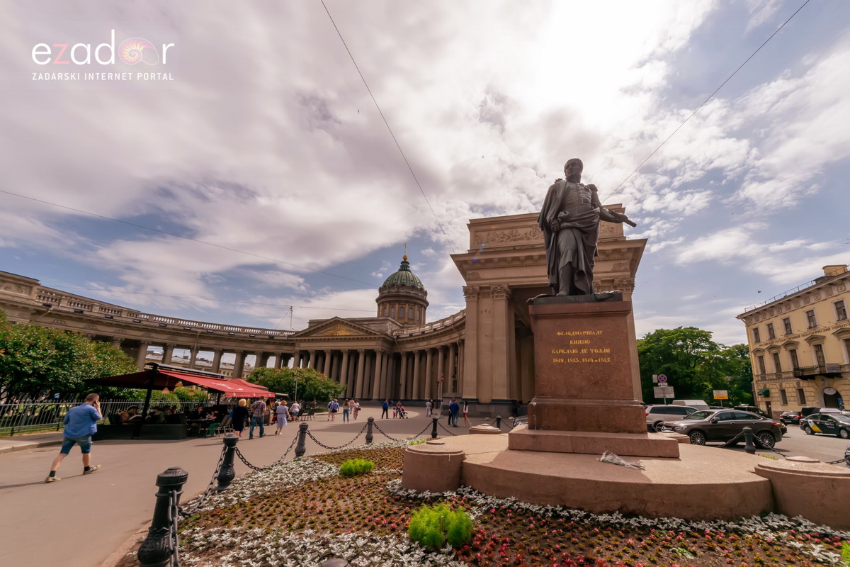 Đir po čudesno lijepom St. Petersburgu Đir po čudesno lijepom St. Petersburgu