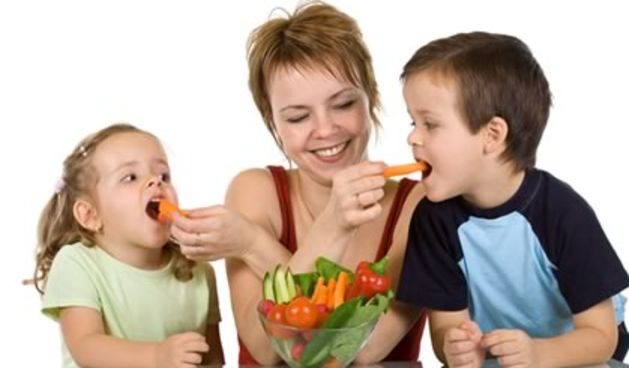 Djeca, mama, zdrava prehrana (Fitness.com.hr)