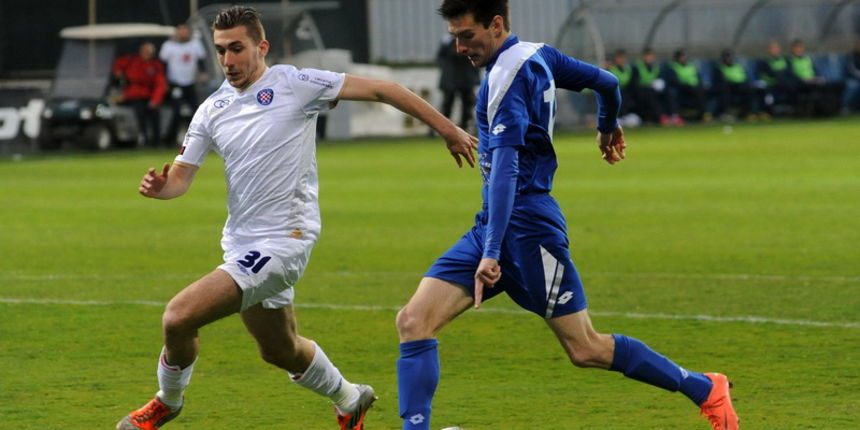 Zadar, 170313
Stadion Stanovi.
24. kolo MaxTV Prva Liga. NK Zadar – NK Hajduk.
Na fotografiji: detalj s utakmice; Banovic (plavi).
Foto: Luka Gerlanc / CROPIX Zadar, 170313
Stadion Stanovi.
24. kolo MaxTV Prva Liga. NK Zadar – NK Hajduk.
Na fotografiji: detalj s utakmice; Banovic (plavi).
Foto: Luka Gerlanc / CROPIX