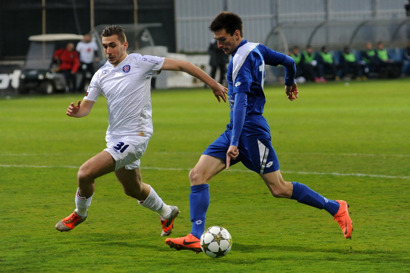 Zadar, 170313
Stadion Stanovi.
24. kolo MaxTV Prva Liga. NK Zadar – NK Hajduk.
Na fotografiji: detalj s utakmice; Banovic (plavi).
Foto: Luka Gerlanc / CROPIX Zadar, 170313
Stadion Stanovi.
24. kolo MaxTV Prva Liga. NK Zadar – NK Hajduk.
Na fotografiji: detalj s utakmice; Banovic (plavi).
Foto: Luka Gerlanc / CROPIX