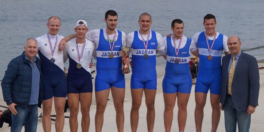 Veslači VK Jadran slavili u Splitu Veslači VK Jadran slavili u Splitu