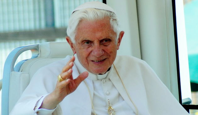 San Marino, 190611.
ARHIVSKA FOTOGRAFIJA
Papa Benedikt XVl. prvi je papa koji je posjetio najstariju drzavu u Europi, Republiku San Marino. Tom povjesnom dogadjaju prisustvovali su i clanovi udruge rapskih samostrelicara i delegacija grada Raba predvodjen