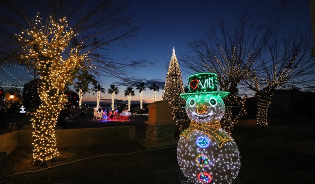 Božićna svjetla i adventski ugođaj na Viru