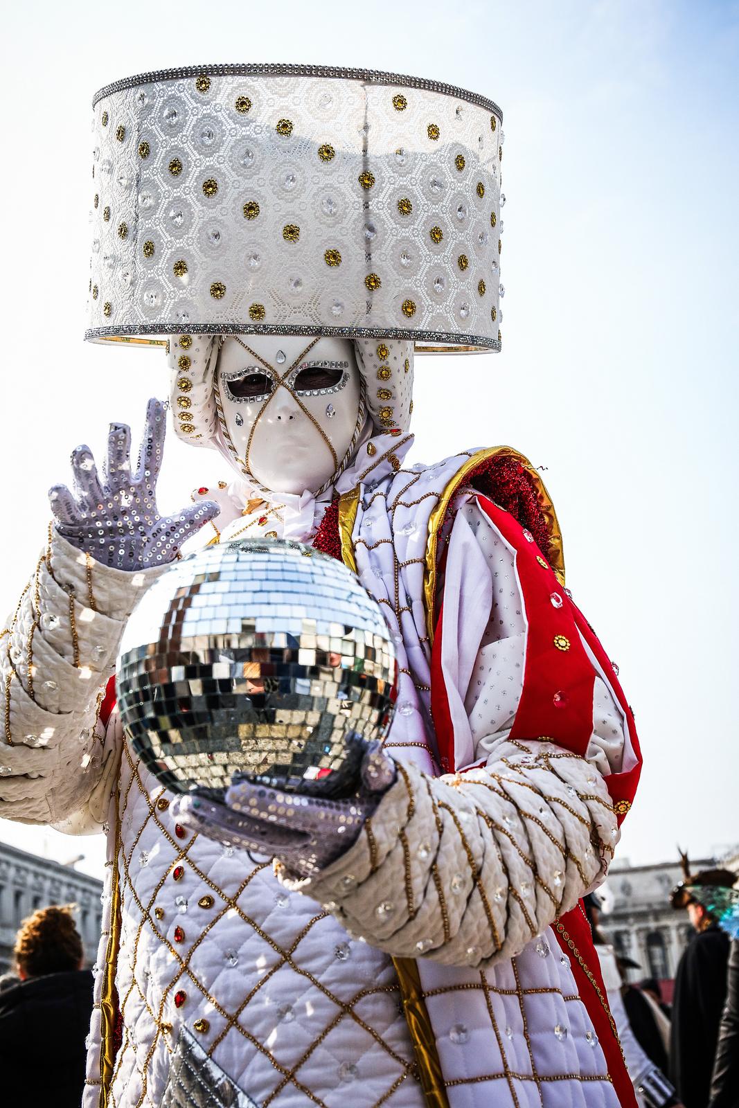 Venecijanski karneval ove godine je posvećen velikom ljubavniku Giacomu Casanovi Venecijanski karneval ove godine je posvećen velikom ljubavniku Giacomu Casanovi