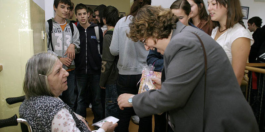 Pomorska skola – Blagoslov kruha – dom za stare i nemocne Pomorska skola – Blagoslov kruha – dom za stare i nemocne