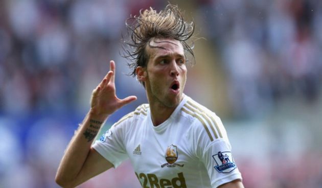 Michu, foto: caughtoffside.com