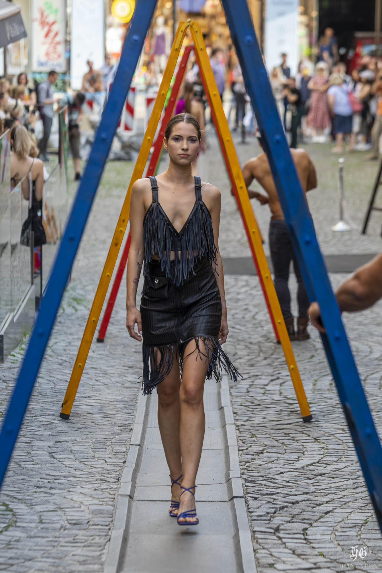 Ulična modna revija #INSPIREDBYART by Hippy Garden Ulična modna revija #INSPIREDBYART by Hippy Garden