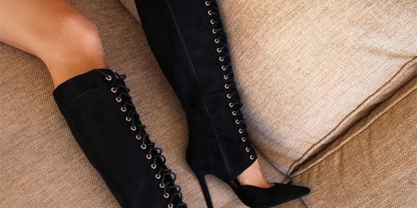 Jesenski hit: visoke čizme s vezicama