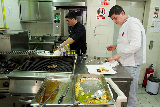Restoran Kaštel: Večer čokolade i vina, foto: L. Banić Restoran Kaštel: Večer čokolade i vina, foto: L. Banić