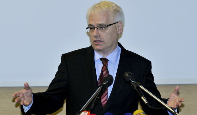 Zagreb, 261012.  
Zagrebacki Ekonomski fakultet organizirao je Godisnju ekonomsku konferenciju 2012 , koju je otvorio predsjednik Ivo Josipovic.
Na fotografiji: Predsjednik Ivo Josipovic.
Foto: Admir Buljubasic / CROPIX