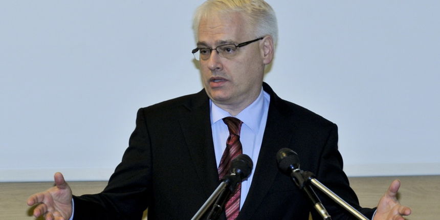 Zagreb, 261012.  
Zagrebacki Ekonomski fakultet organizirao je Godisnju ekonomsku konferenciju 2012 , koju je otvorio predsjednik Ivo Josipovic.
Na fotografiji: Predsjednik Ivo Josipovic.
Foto: Admir Buljubasic / CROPIX
