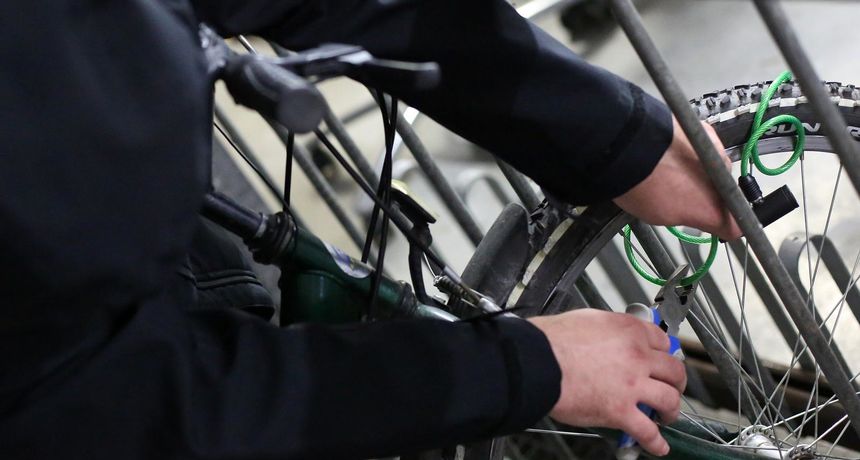 krađa bicikla lopov krađa bicikla lopov