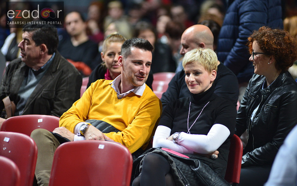 Mjuzikl Mamma Mia kazališta Komedija u dvorani Krešimir Ćosić