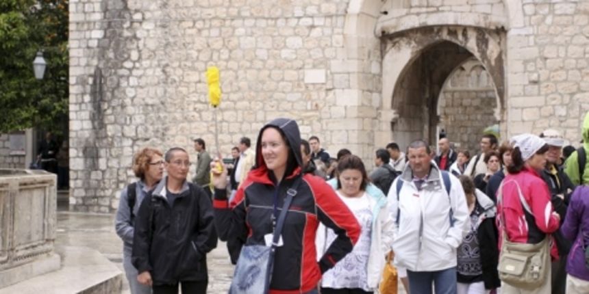 Turistički vodič, Foto: Zoran Kusalo / CROPIX