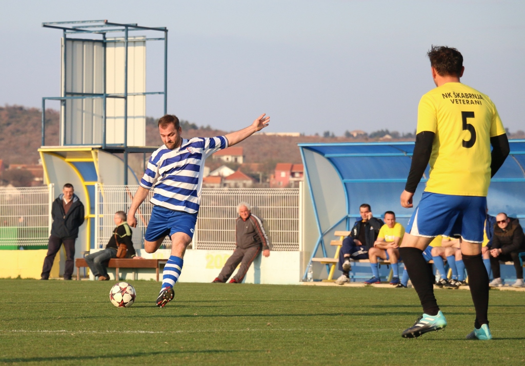Derbi nogometne Lige veterana: Škabrnja – Mornar Vir