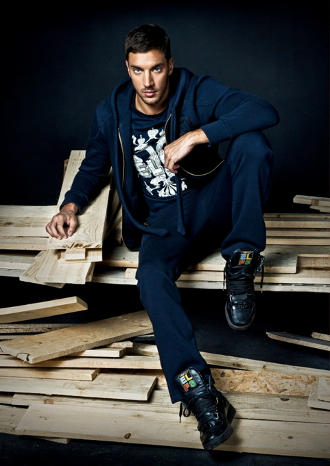 ELFS i Vladimir Vlada Vuksanović – From Russia With Love ELFS i Vladimir Vlada Vuksanović – From Russia With Love