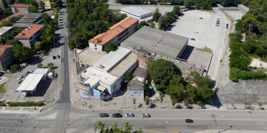 Zadar iz zraka, Dvorana i parkiralište Jazine (Đil). Photo: Dino Stanin/PIXSELL