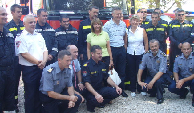 Đurđa Adlešič u posjeti vatrogascima