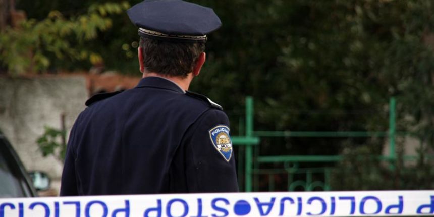 Policija – očevid (Foto: Marin Gospić) Policija – očevid (Foto: Marin Gospić)